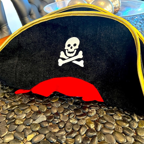Halloween Kids Pirate Hat - Picture 4 of 4